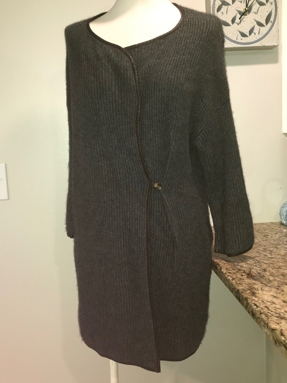 100% cashmere charcoal gray leather trimmed pockets cardigan